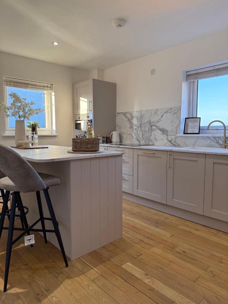 Gateway Apartment Inverness Luaran gambar